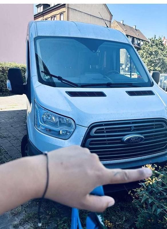 Weiß Gebraucht 2019 Ford Transit Trend Van | 16.500 € (Superpreis) - Bild 1/4