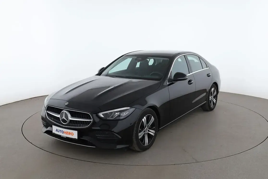 Gebraucht Mercedes C200 Avantgarde 224 PS (164 kW) 2021 Limousine