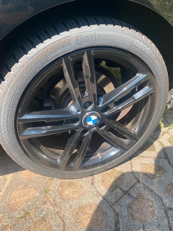 Gebraucht BMW 118 M Sport 140 PS (102 kW) 2019 Schwarz Kleinwagen
