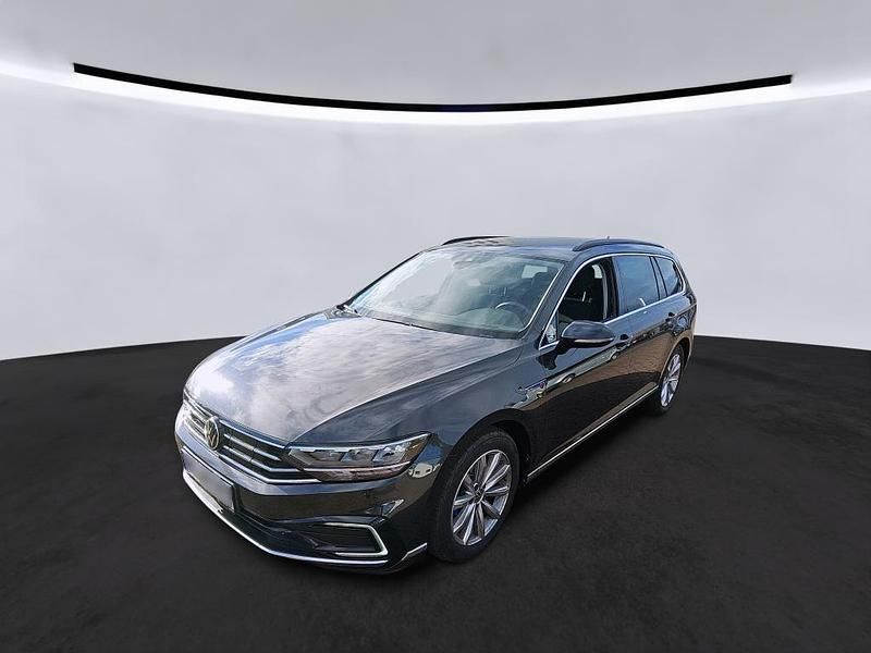 Gebraucht VW Passat GTE 218 PS (160 kW) 2021 Grau Kombi