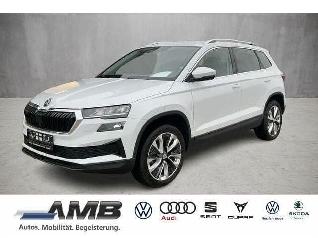 Moonweiß perleffekt Gebraucht 2024 Skoda Karoq Selection SUV | 22.880 € (Superpreis) - Bild 1/3