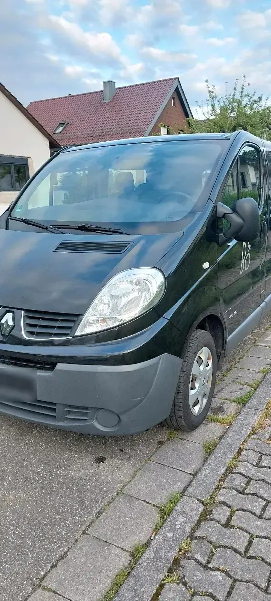Gebraucht Renault Trafic 114 PS (83 kW) 2012 Schwarz Van / Kleinbus