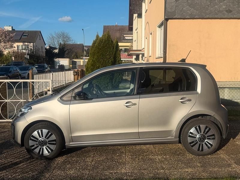 Gebraucht VW e-up! 61 kW (83 PS) 2022 Silber Kleinwagen
