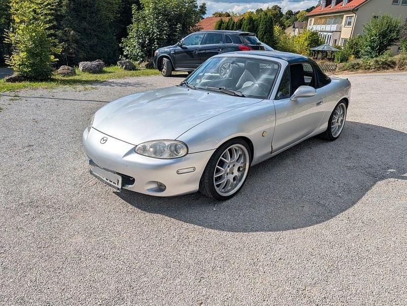 Silber Gebraucht 2002 Mazda MX5 Cabrio | 4.400 € (Superpreis) - Bild 1/4