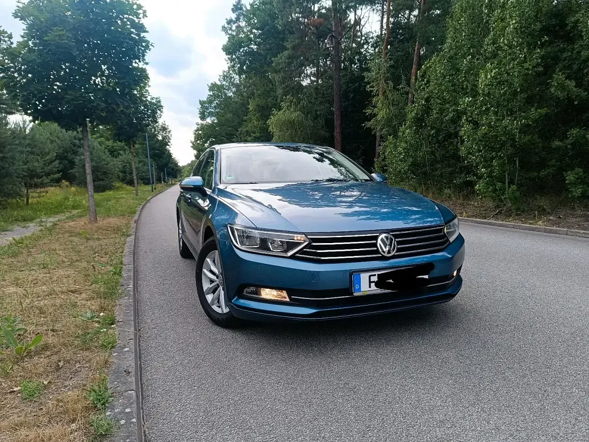 Gebraucht VW Passat 150 PS (110 kW) 2015 Limousine