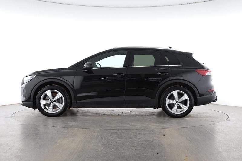 Gebraucht Audi Q4 e-tron Ambiente 150 kW (204 PS) 2023 Mythosschwarz SUV