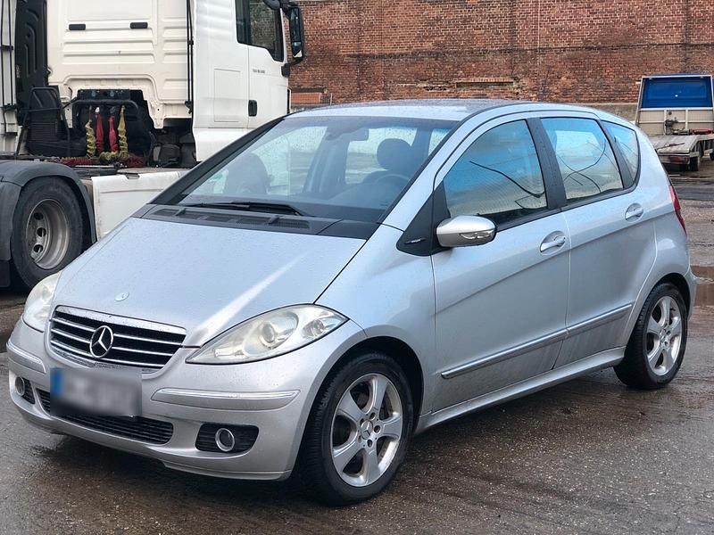 Gebraucht Mercedes A180 109 PS (80 kW) 2005 Grau Kleinwagen