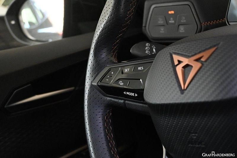 Gebraucht Cupra Born 150 kW (204 PS) 2023 Grau Kleinwagen