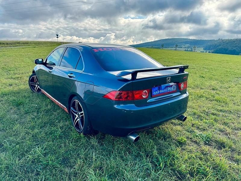 Grau Gebraucht 2003 Honda Accord Sport Limousine | 4.500 € (Fairer Preis) - Bild 1/4