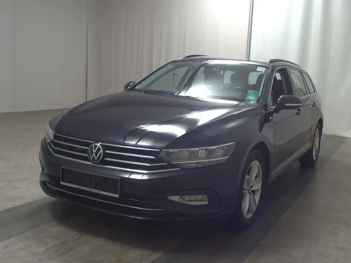 Gebraucht VW Passat Business 200 PS (147 kW) 2021 Schwarz Kombi