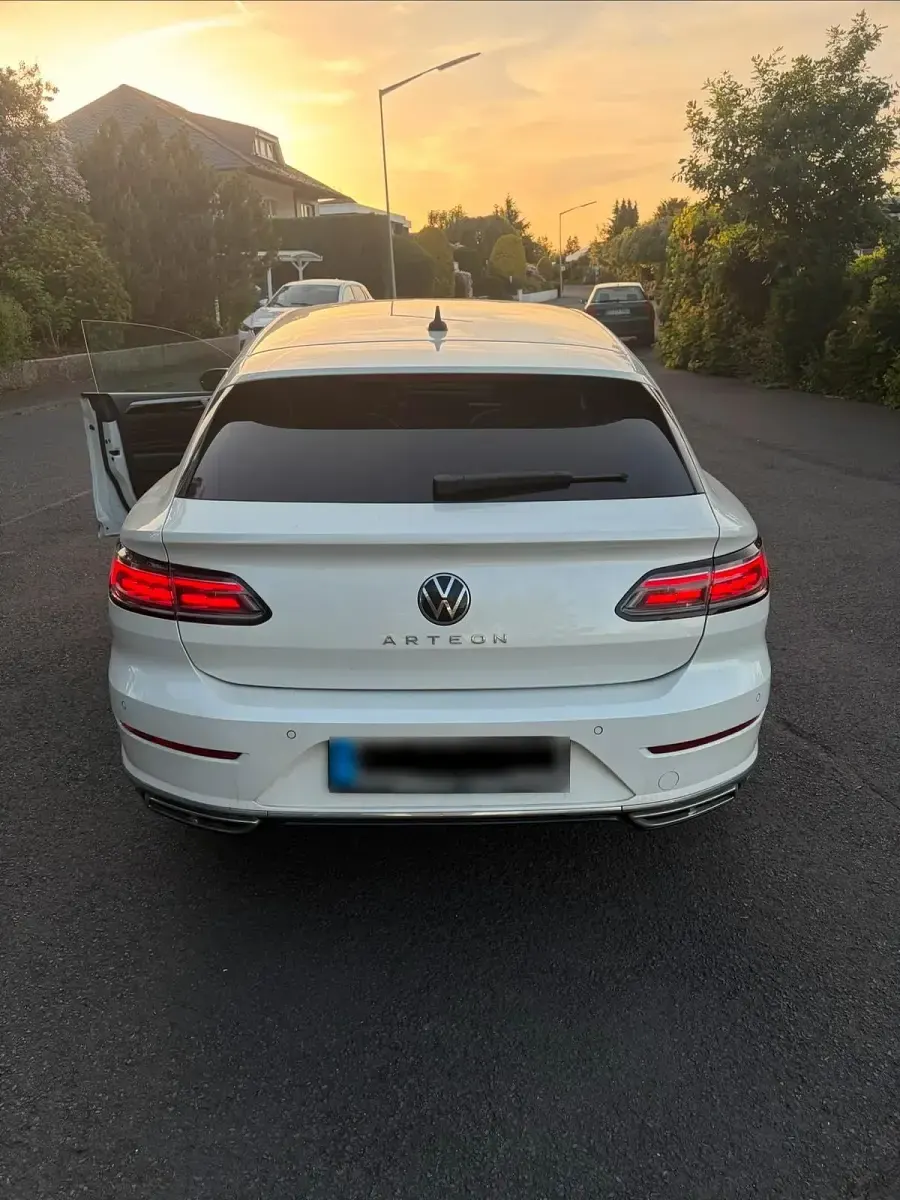 Occasion VW Arteon R-line 200 ch (147 kW) 2023 Blanc Break