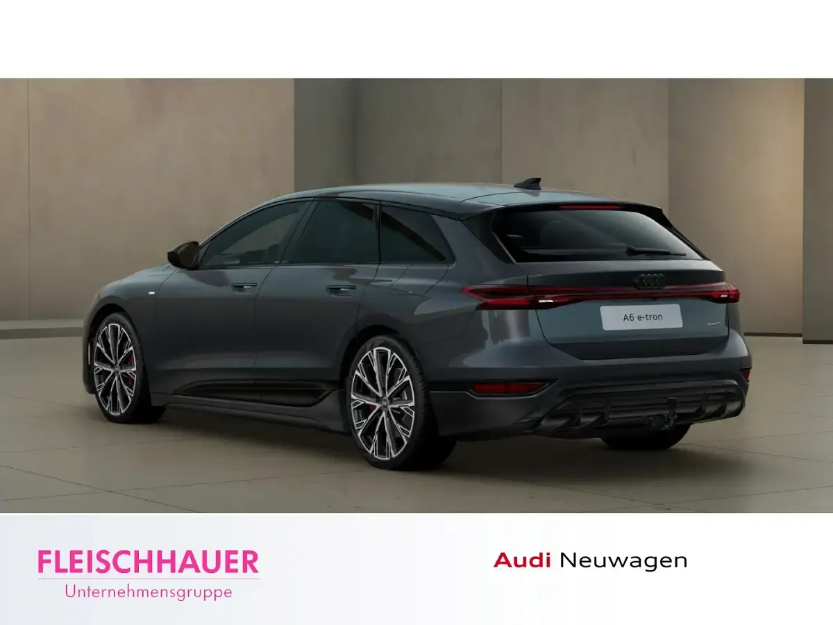 Nowe Audi e-tron Business 314 kW (428 KM) 2026 Szary SUV