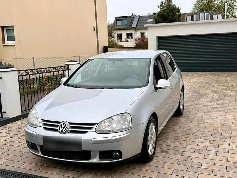 Gebraucht VW Golf VI 105 PS (77 kW) 2008 Silber Kleinwagen