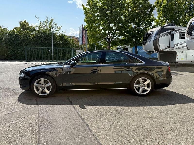 Gebraucht Audi A8 Comfort 351 PS (258 kW) 2010 Schwarz Limousine