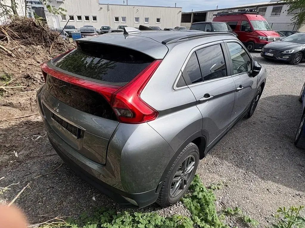 Gebraucht Mitsubishi Eclipse Cross 163 PS (119 kW) 2020 Grau SUV