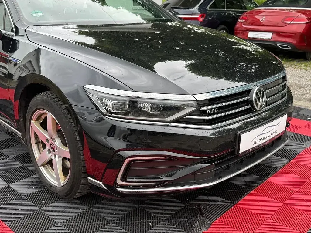 Gebraucht VW Passat 156 PS (114 kW) 2020 Schwarz Limousine