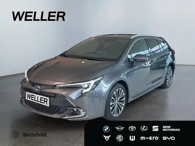 Grau Gebraucht 2025 Toyota Corolla Team Kombi | 27.280 € (Guter Preis) - Bild 1/3