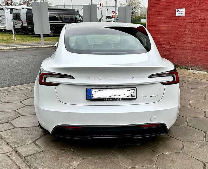 Gebraucht Tesla Model 3 Long Range AWD 366 kW (498 PS) 2023 Weiß Limousine