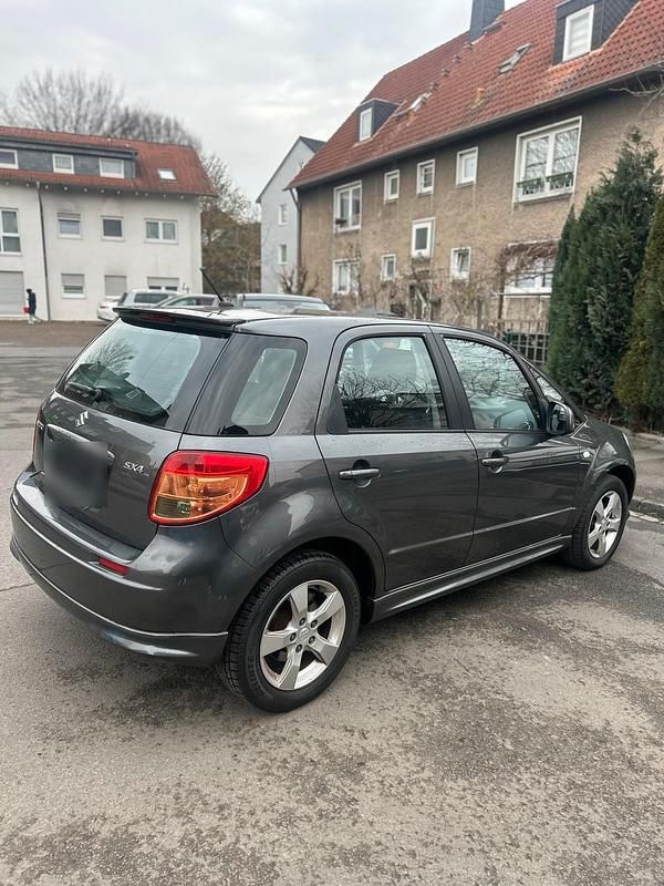 Gebraucht Suzuki SX4 120 PS (88 kW) 2009 Grau Kleinwagen