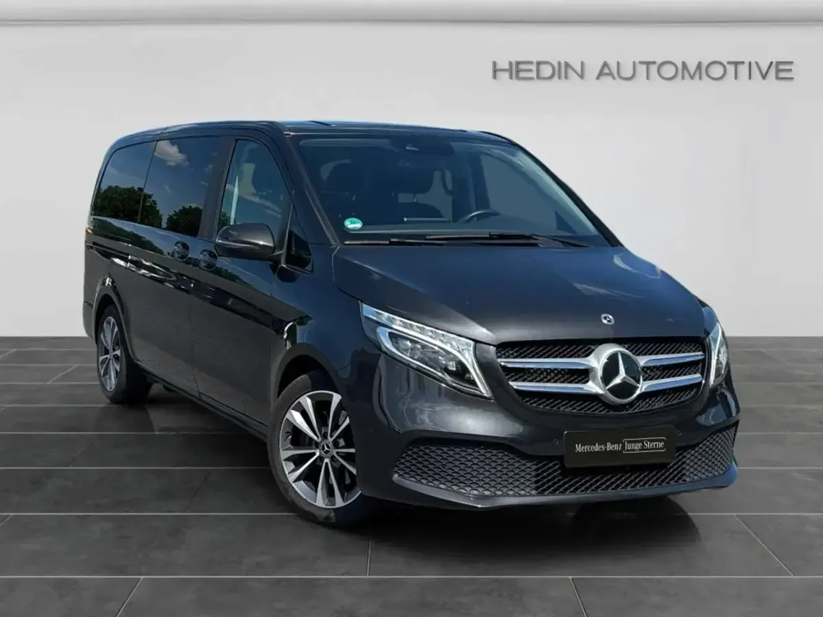 Gebraucht Mercedes V250 Edition 190 PS (139 kW) 2022 Szary Van / Kleinbus