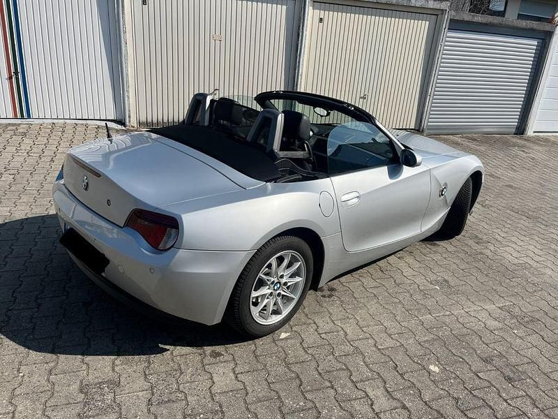 Gebraucht BMW Z4 177 PS (130 kW) 2007 Silber Cabrio