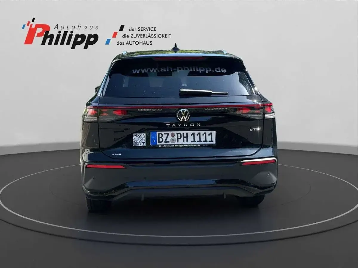 Gebraucht VW Tayron Life 150 PS (110 kW) 2025 Grenadillschwarz SUV