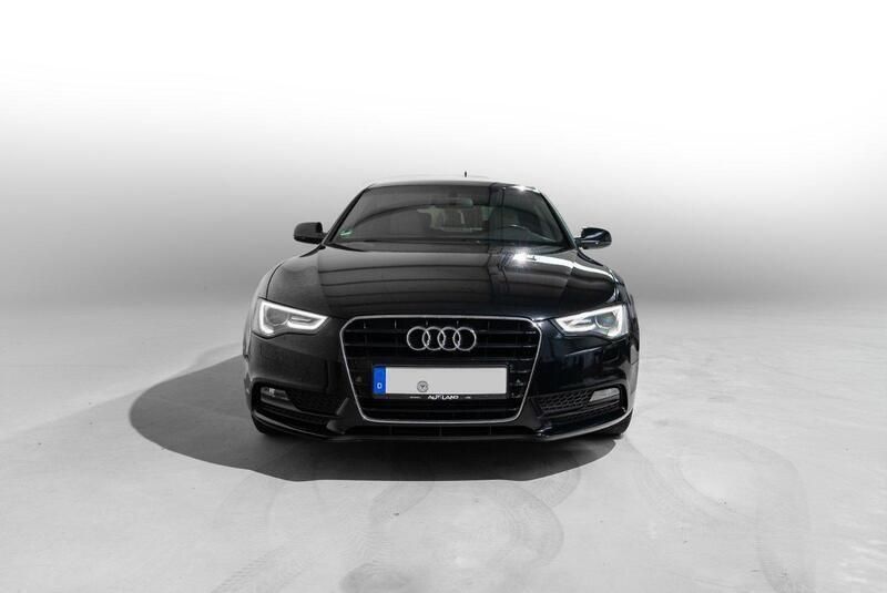 Schwarz Gebraucht 2012 Audi A5 Sportback Design Limousine | 9.800 € (Guter Preis) - Bild 1/4
