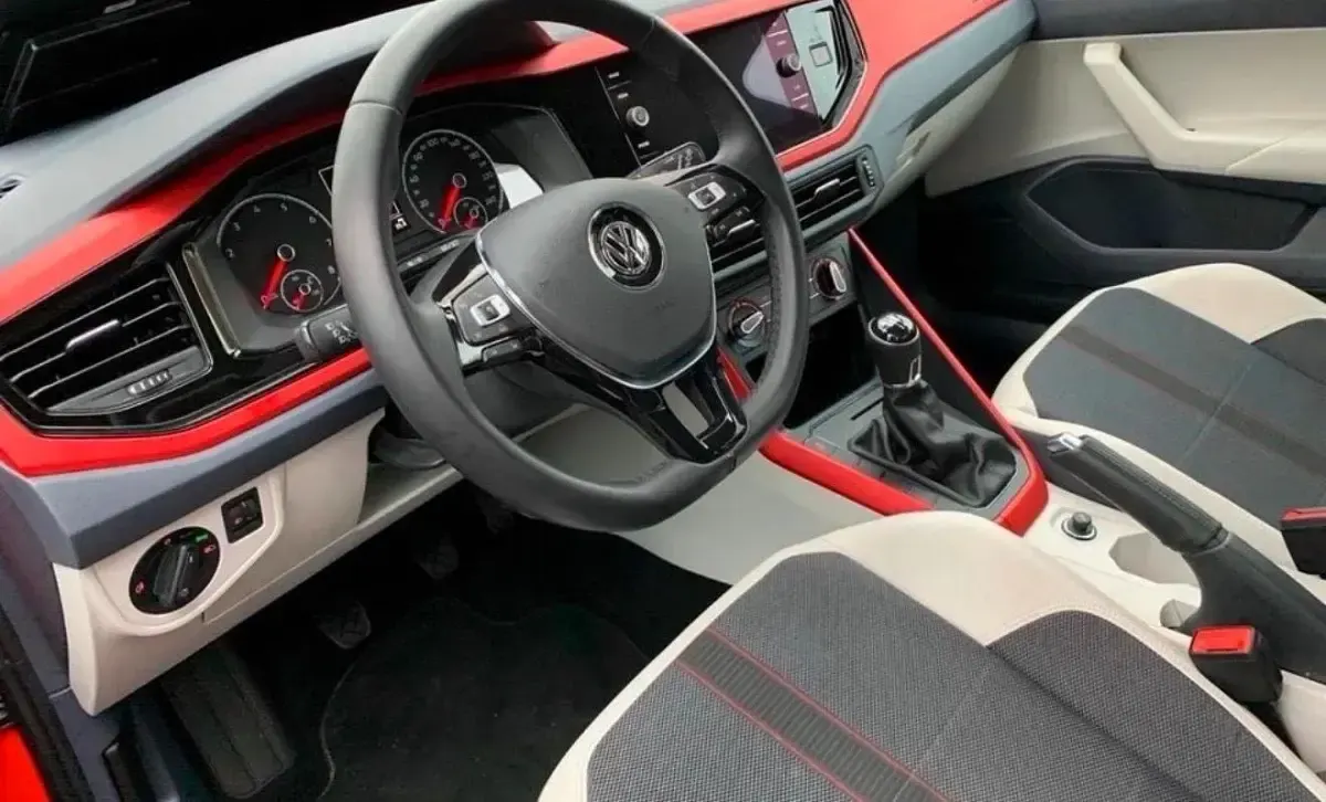 Gebraucht VW Polo Beats 95 PS (69 kW) 2019 Rot Kleinwagen