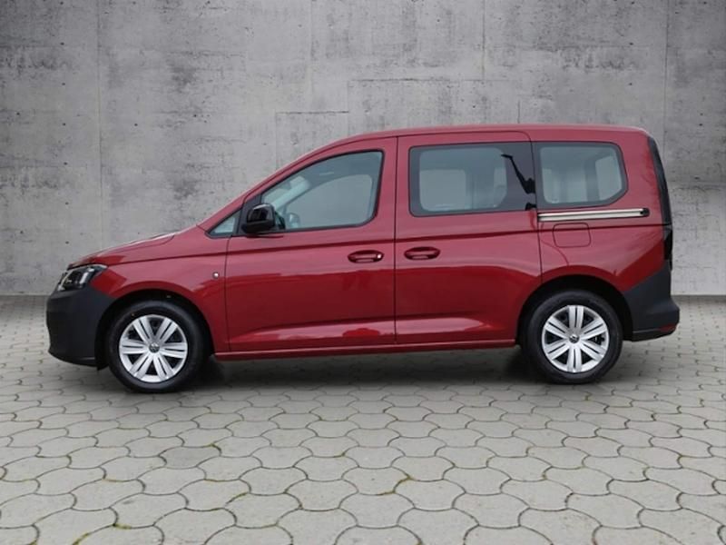 Gebraucht VW Caddy Basis 114 PS (83 kW) 2022 Fortanarot metallic Van / Kleinbus