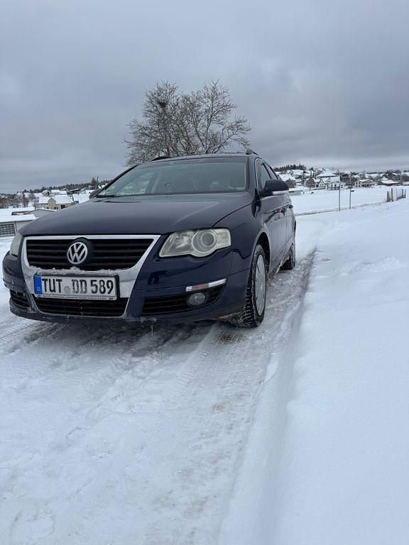 Gebraucht VW Passat Comfortline 170 PS (125 kW) 2010 Blau Kombi