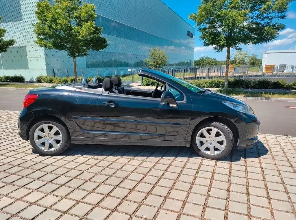 Gebraucht Peugeot 207 CC 120 PS (88 kW) 2009 Schwarz Cabrio