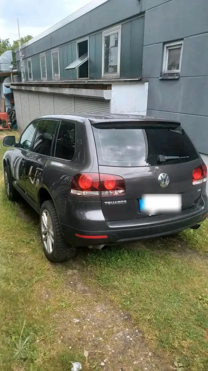 Gebraucht VW Touareg 195 PS (143 kW) 2009 Grau SUV
