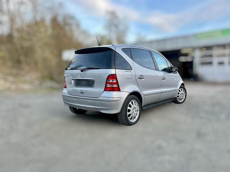Gebraucht Mercedes A160 102 PS (75 kW) 2003 Silber Kleinwagen
