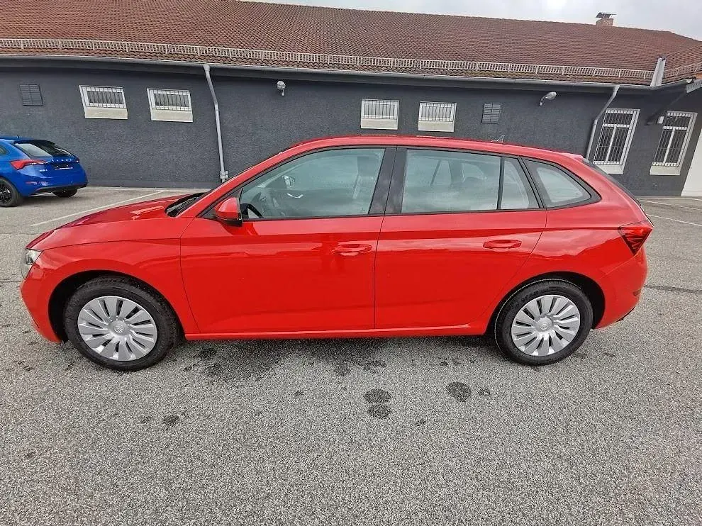 Gebraucht Skoda Scala Cool Plus 95 PS (69 kW) 2021 Rot Kleinwagen