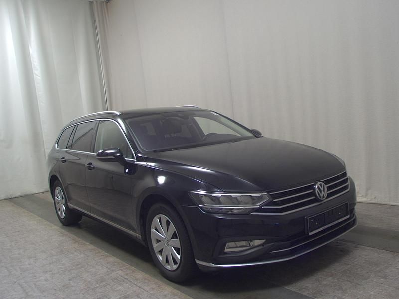 Gebraucht VW Passat Elegance 200 PS (147 kW) 2020 Schwarz Kombi
