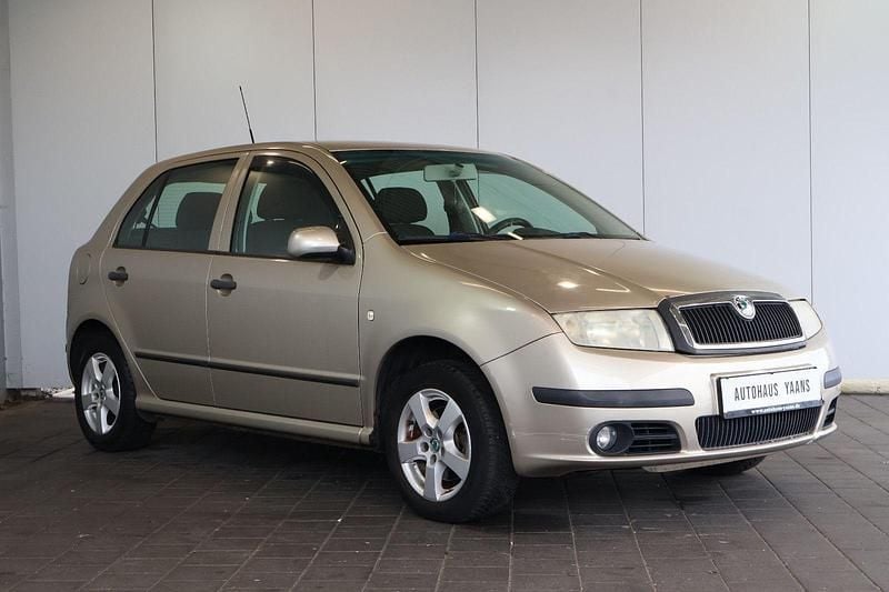 Gebraucht Skoda Fabia 75 PS (55 kW) 2005 Beige Kleinwagen