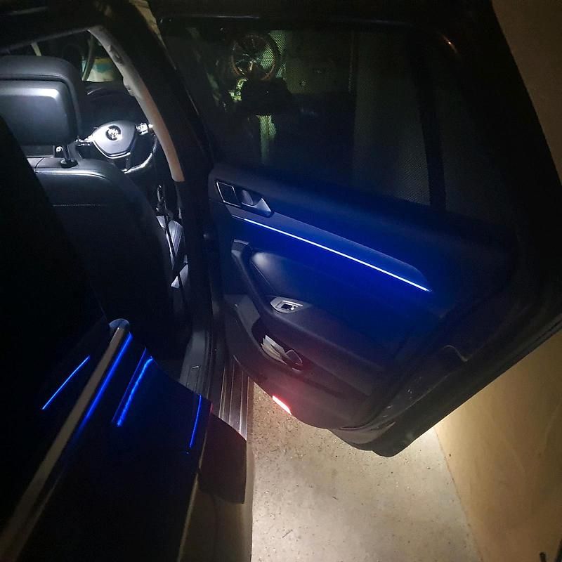 Second-hand VW Passat Advance 218 CP (160 kW) 2017 Gri Break