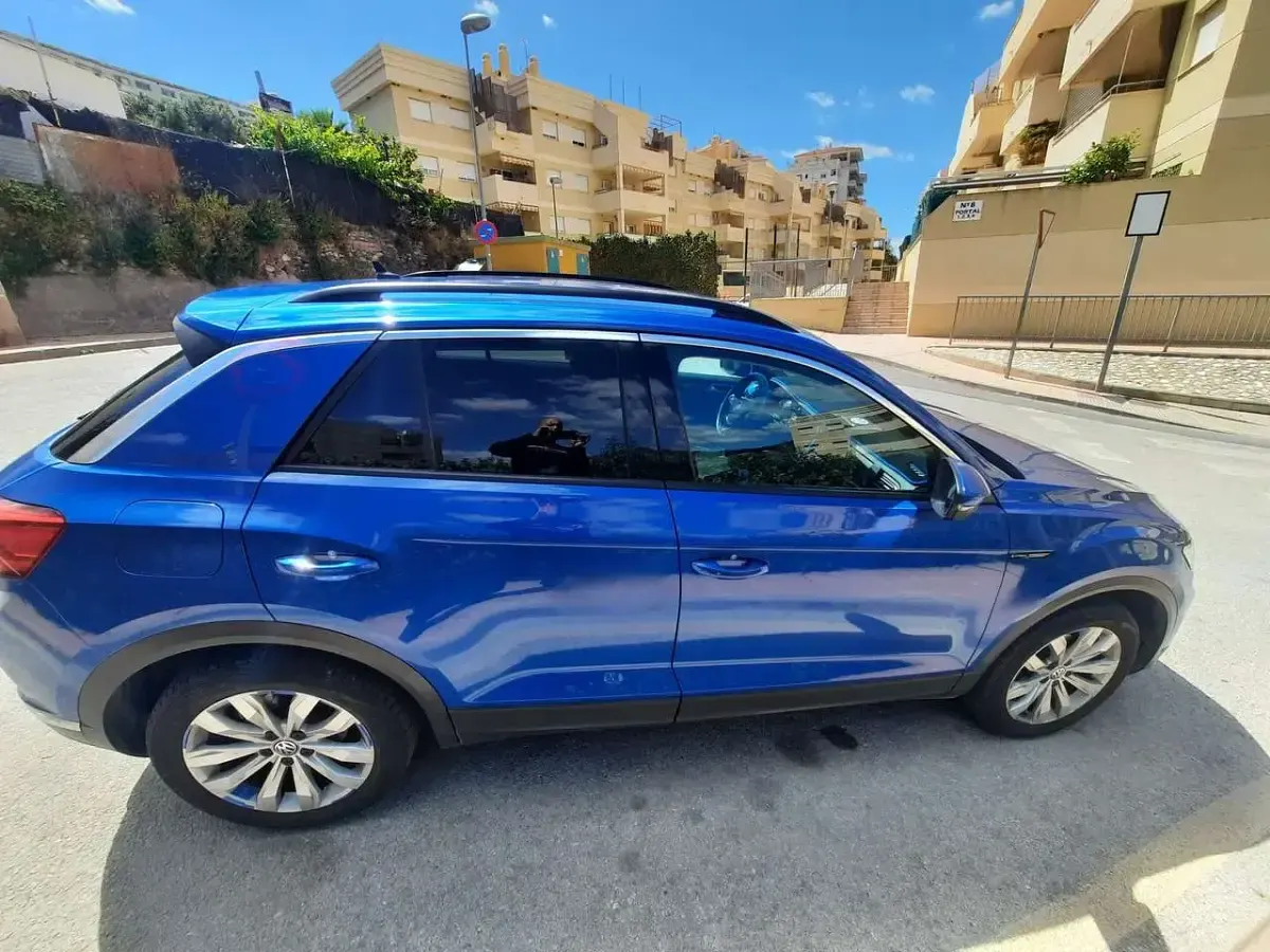 Gebraucht VW T-Roc 150 PS (110 kW) 2019 Blau SUV