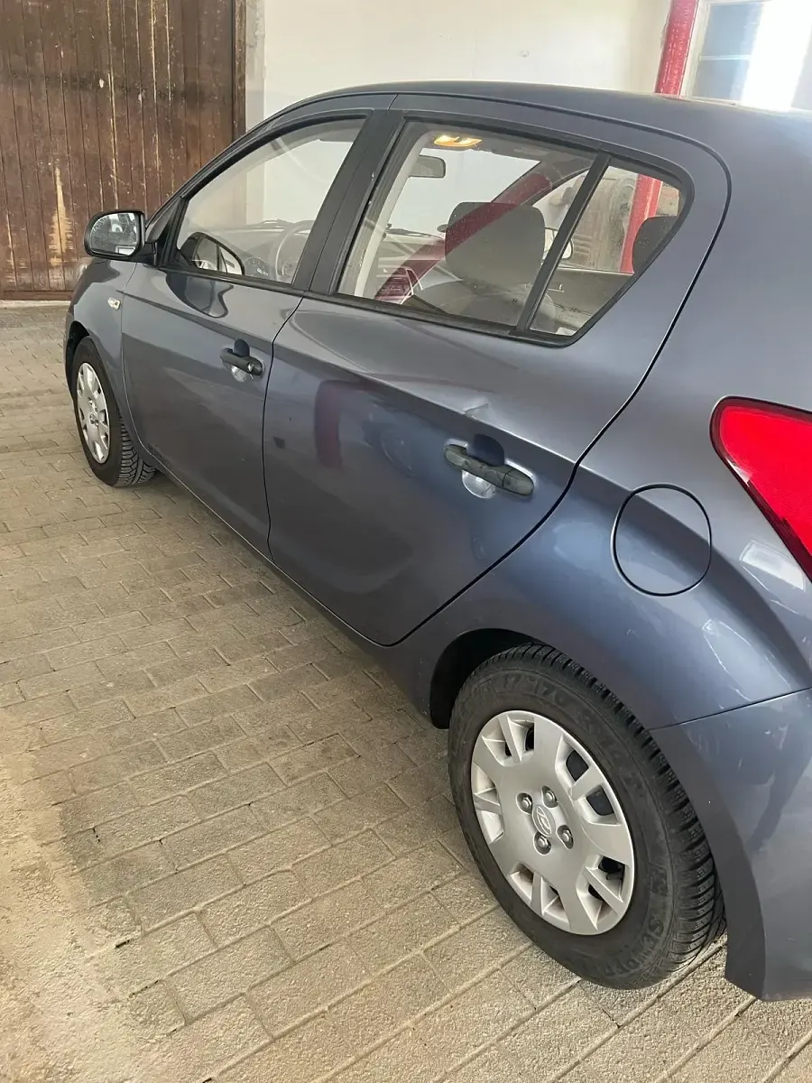 Gebraucht Hyundai i20 86 PS (63 kW) 2013 Kleinwagen