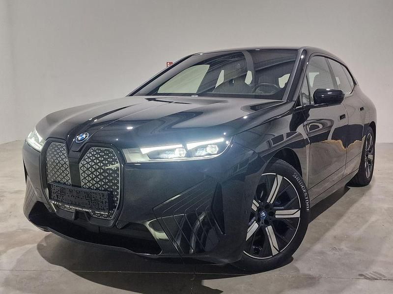Schwarz Gebraucht 2023 BMW iX Performance SUV | 49.900 € - Bild 1/4