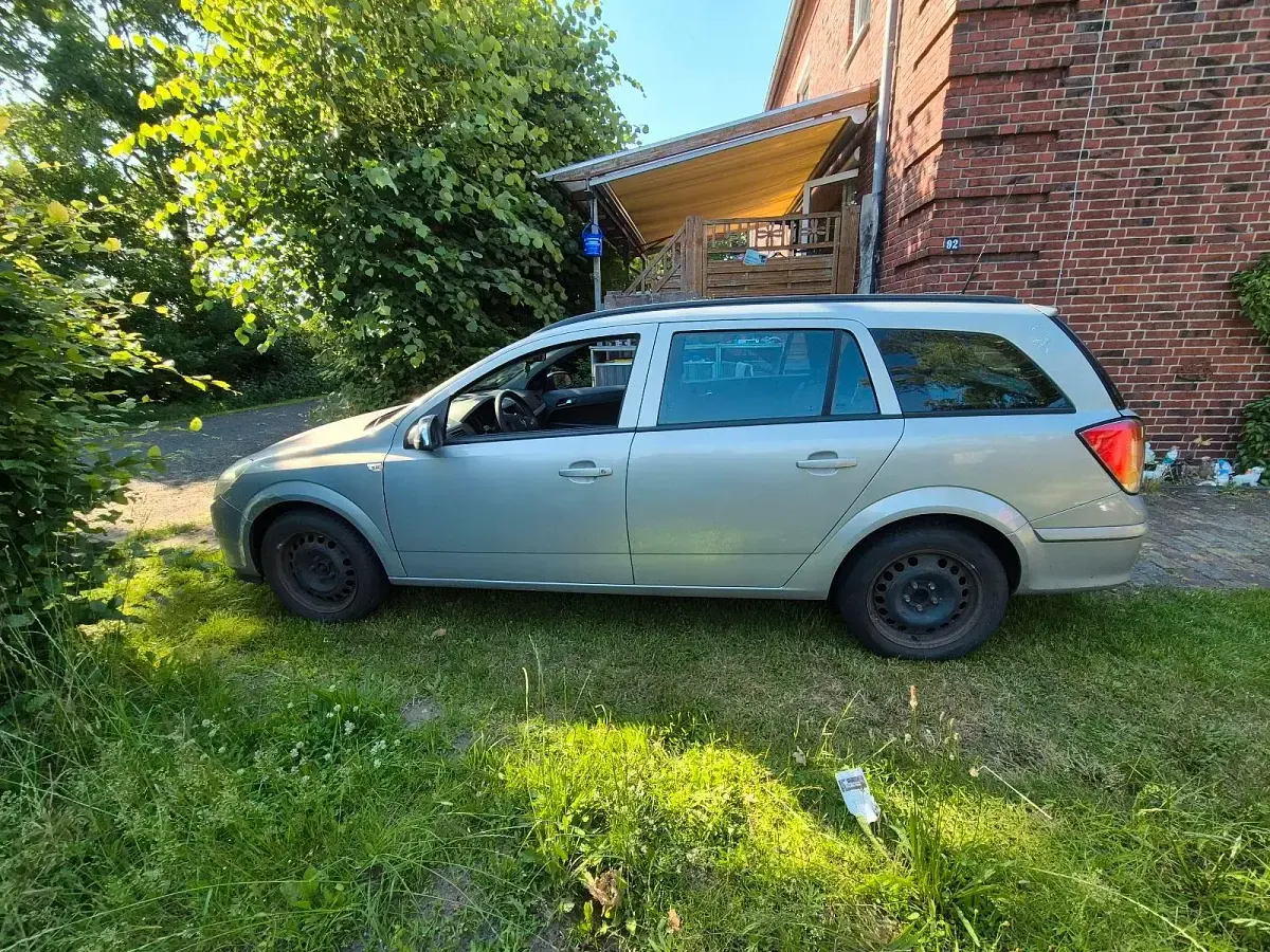 Gebraucht Opel Astra 105 PS (77 kW) 2004 Grau Kombi