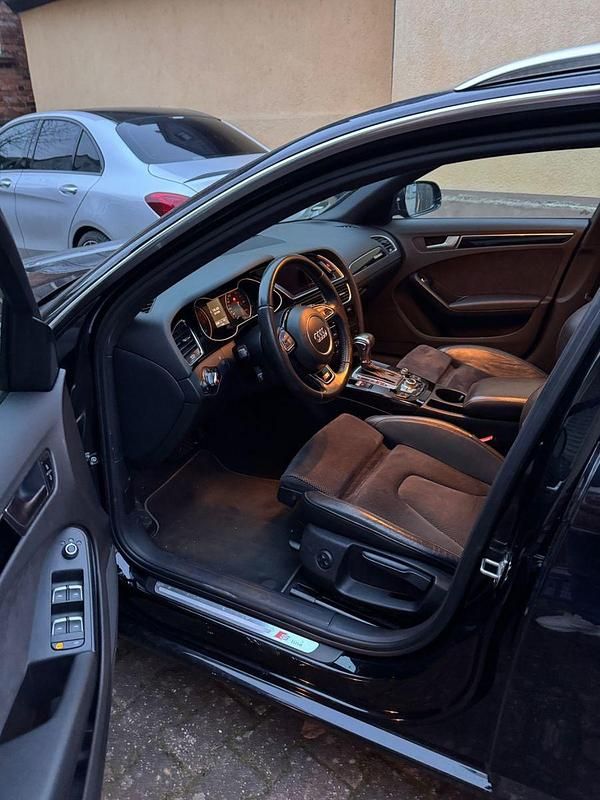 Gebraucht Audi A4 S-Line 211 PS (155 kW) 2012 Schwarz Kombi