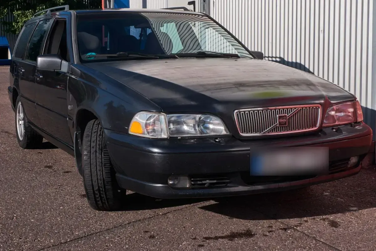 Gebraucht Volvo V70 193 PS (141 kW) 1997 Schwarz Kombi