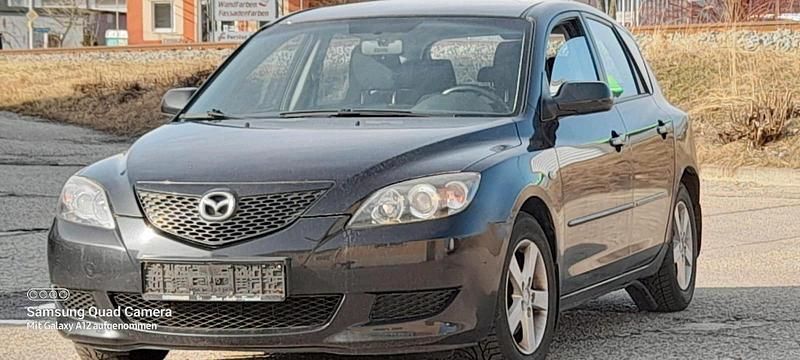 Schwarz Gebraucht 2004 Mazda 3 Kleinwagen | 750 € (Superpreis) - Bild 1/4