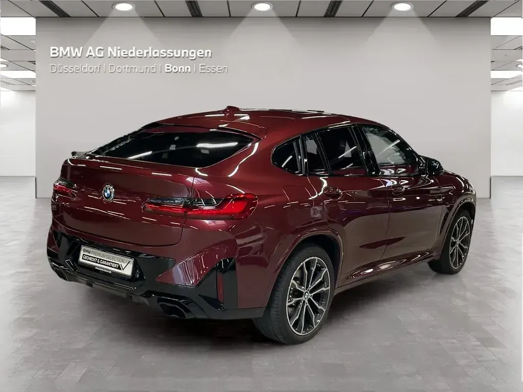 Gebraucht BMW X4 Performance 340 PS (250 kW) 2023 Rot SUV