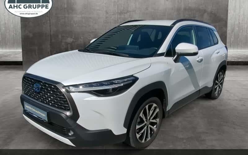 Weiss Gebraucht 2023 Toyota Corolla Cross Connect Style SUV | 31.490 € (Fairer Preis) - Bild 1/4