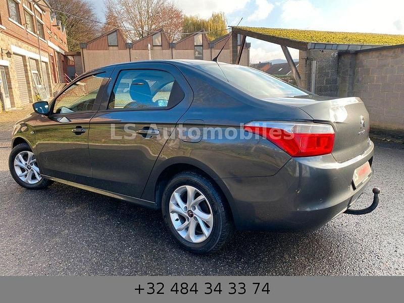 Gebraucht Citroën C-Elysee I 82 PS (60 kW) 2016 Grau Limousine