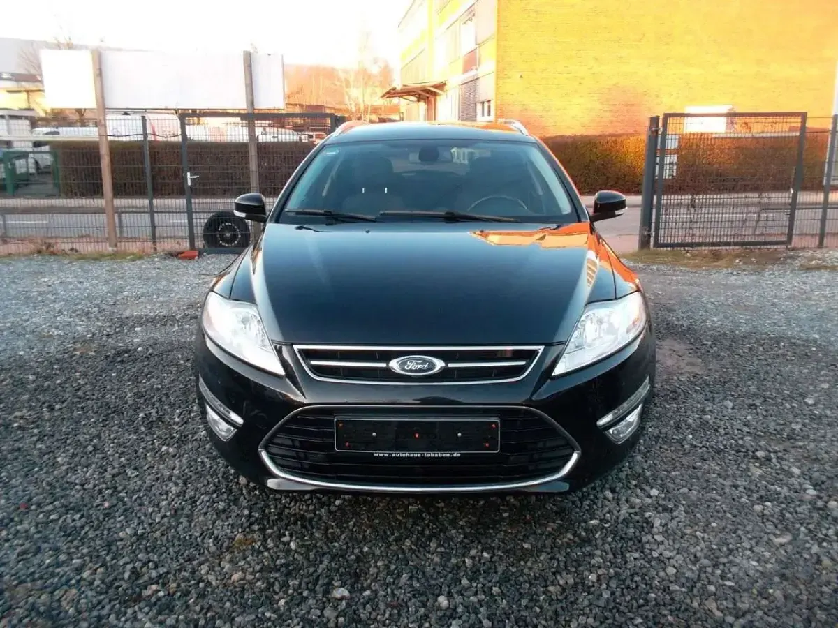 Second-hand Ford Mondeo Business Edition 140 CP (102 kW) 2013 Negru Break
