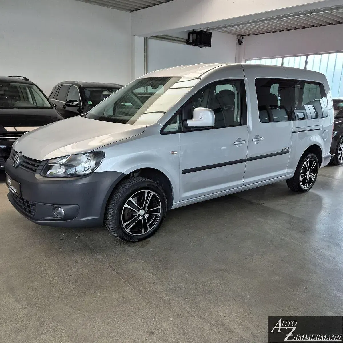 Gebraucht VW Caddy 109 PS (80 kW) 2011 Silber Van / Kleinbus