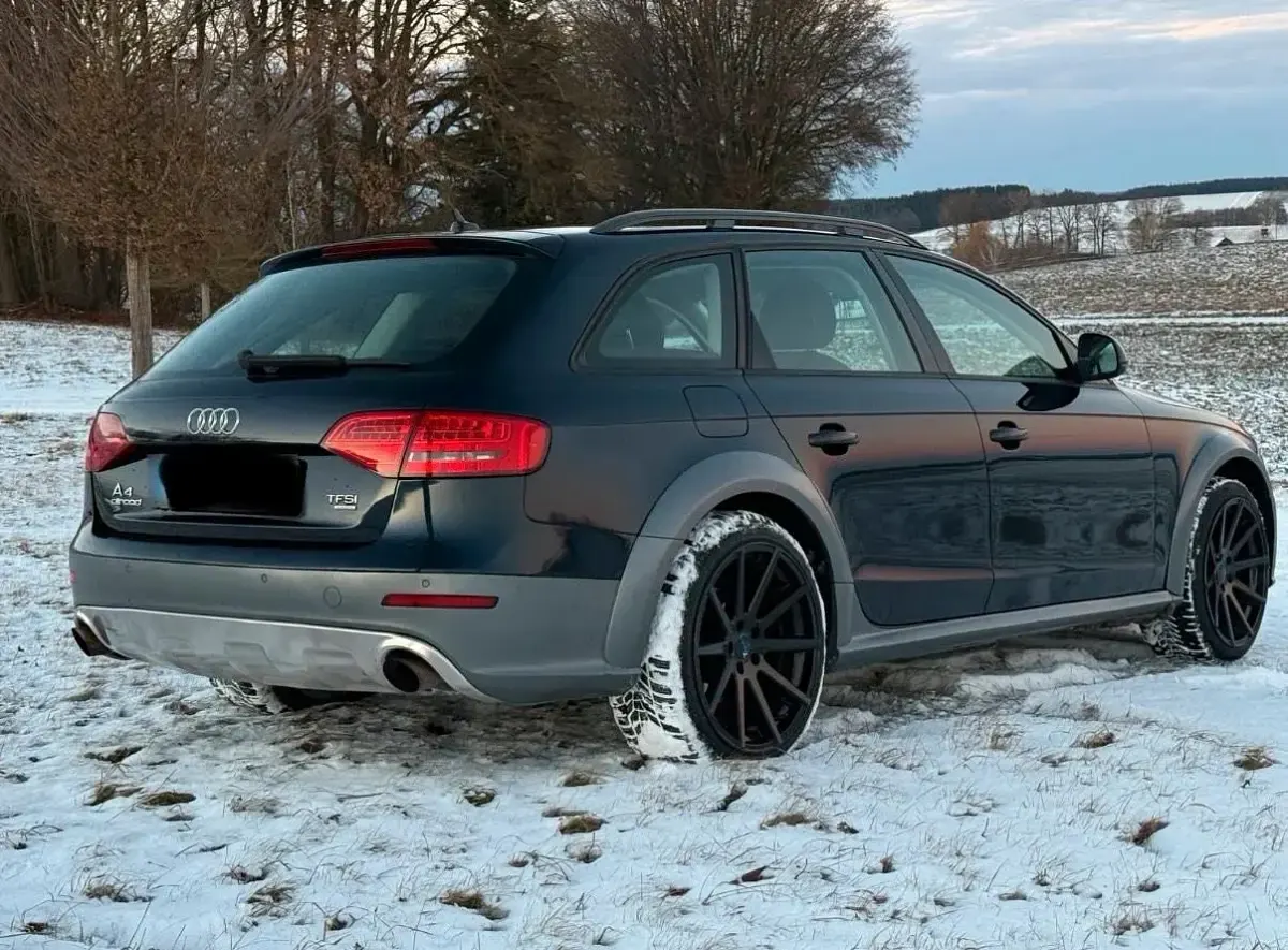 Gebraucht Audi A4 Allroad 211 PS (155 kW) 2010 Blau Kombi